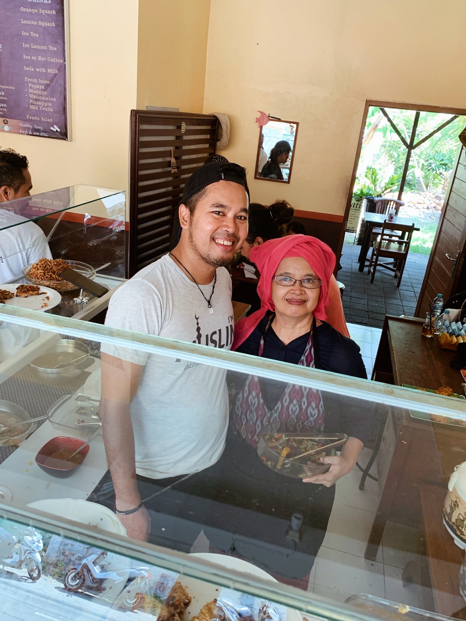 Island talks: Meet Adi from Warung Melati (favorite warung on the island!)