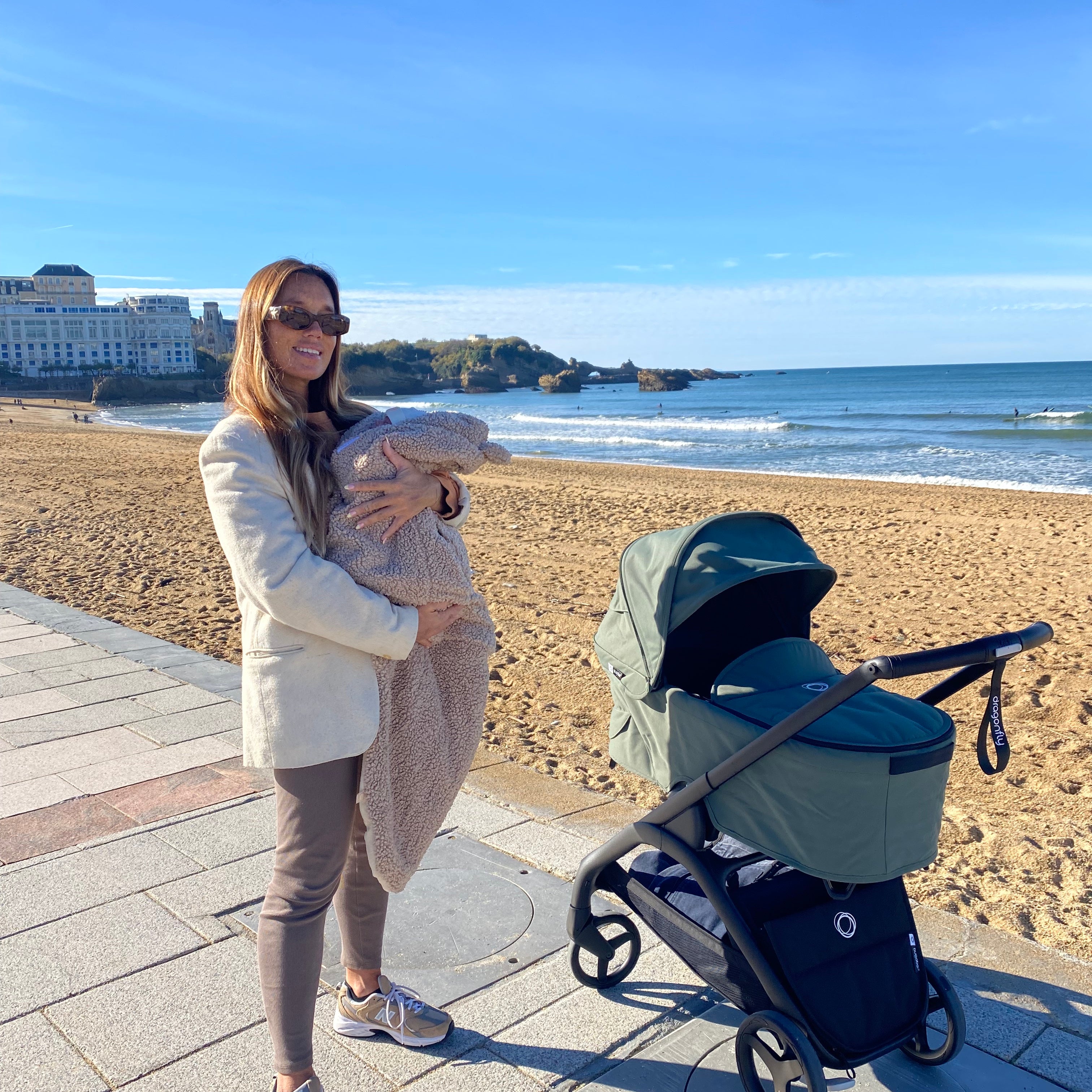 Leia's first beach day x Bugaboo