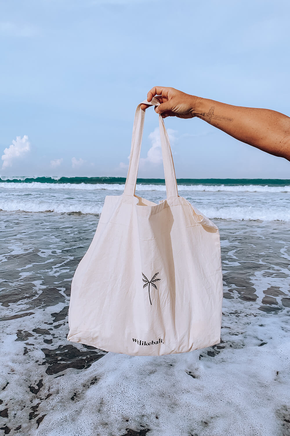 Beach bag best sale near me