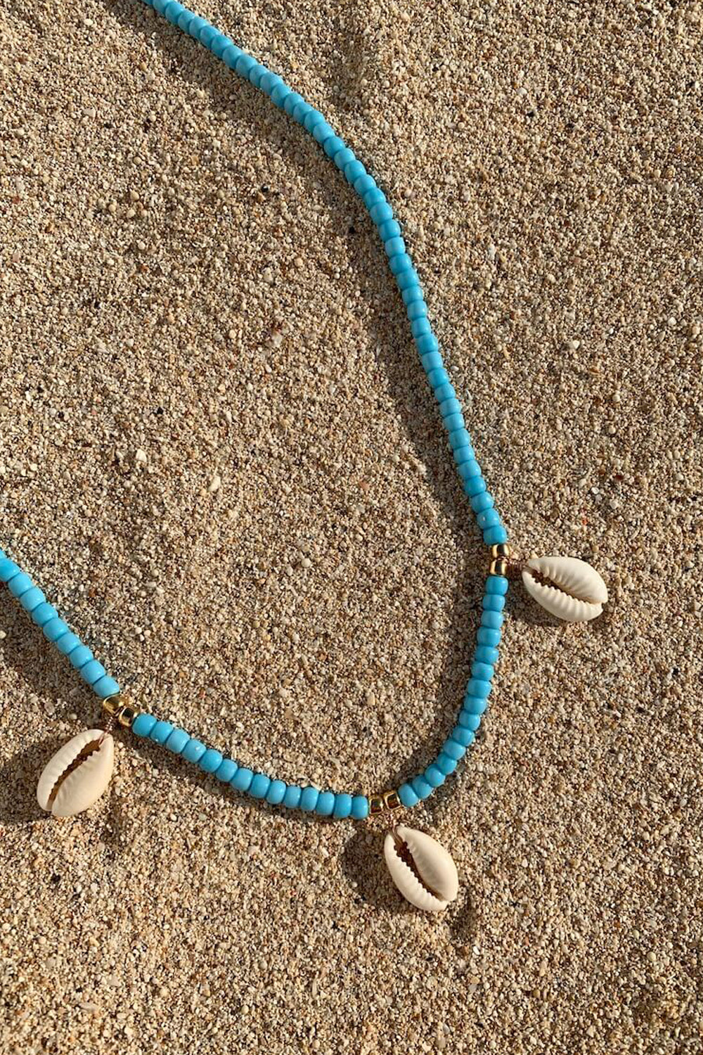Shell we go to Bali necklace| Blue